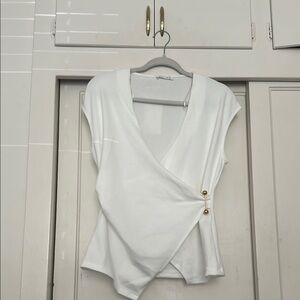 NWT Zara White Asymmetrical Sleeveless Blouse